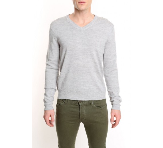 Merino V-neck Pullover Sweater